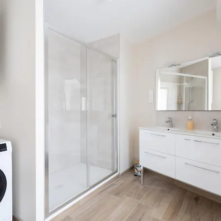 -appt Lumineux & Calme - Vulcania A 10 Min *